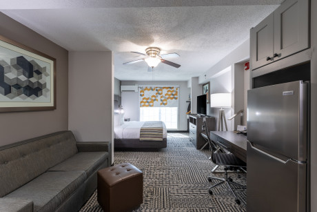Country Inn & Suites by Radisson Lake Norman Huntersville NC - Guest Room